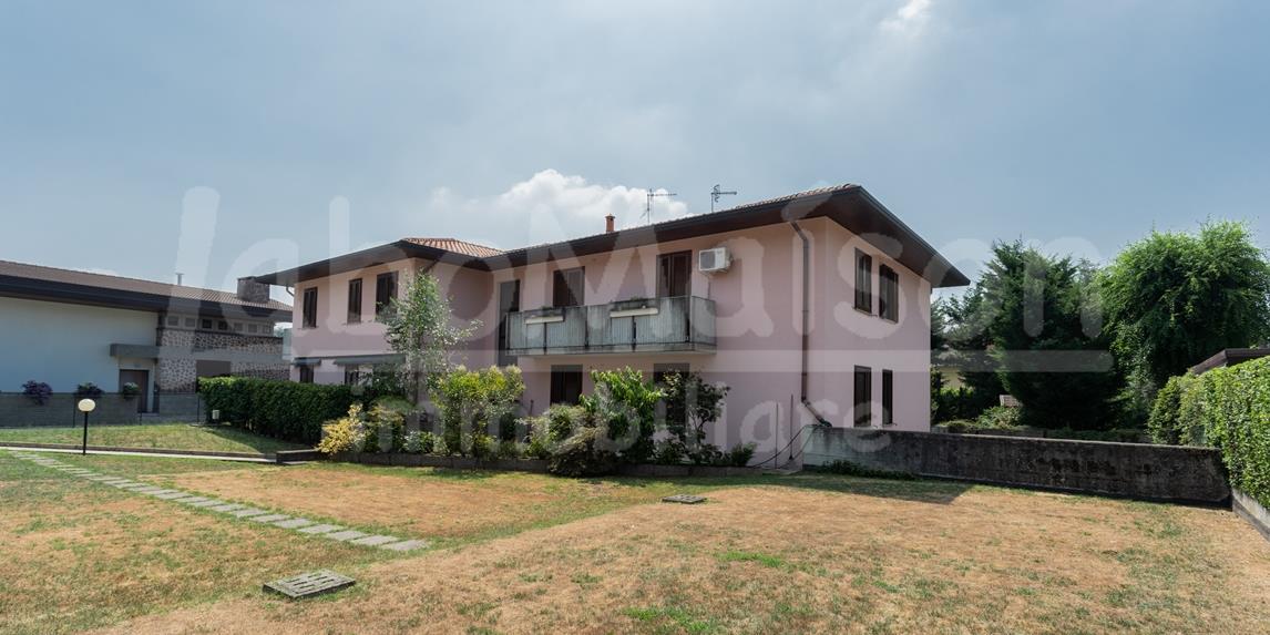 Appartamento GAVIRATE vendita   via priore LaboMaison Immobiliare di Laura Bogni