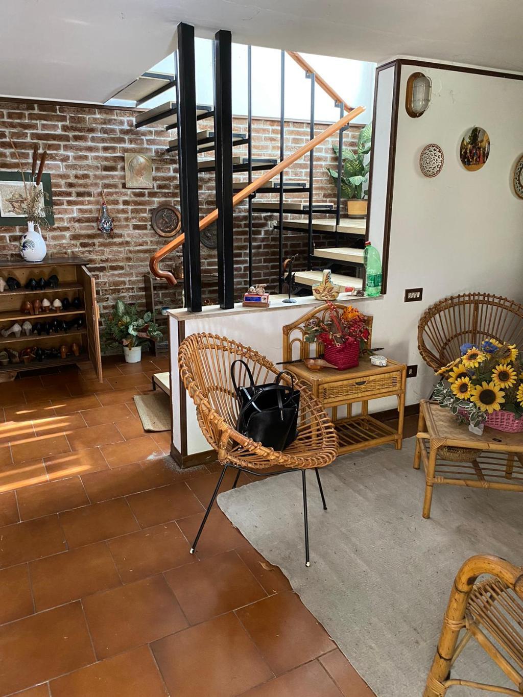  ravenna vendita quart: borgo san rocco cavour casa sas di savorani gabriella