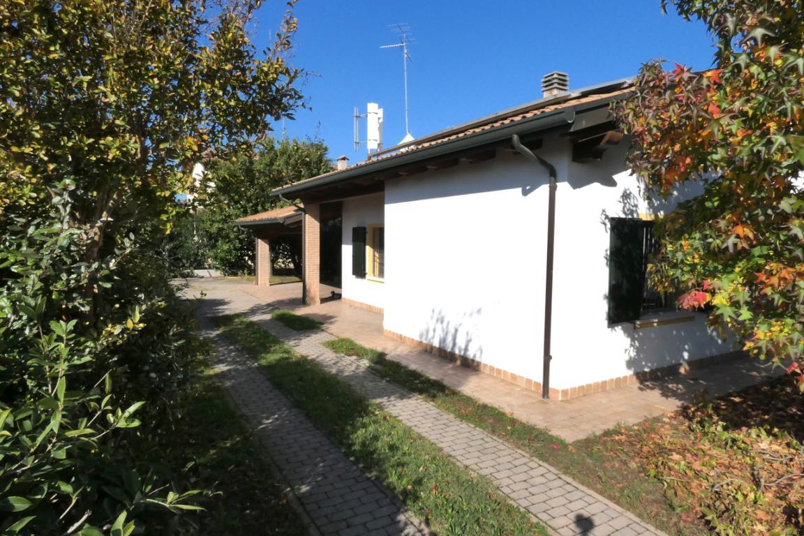  ravenna vendita quart: mezzano agenzia contarini