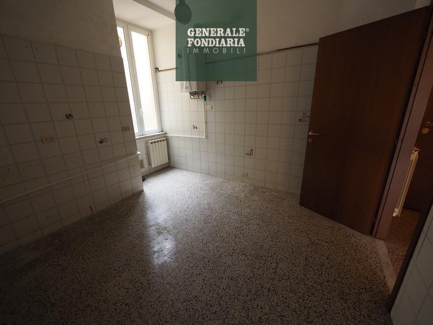 Appartamento LA SPEZIA affitto  CENTRO  GENERALE FONDIARIA Agenzia Migliarina