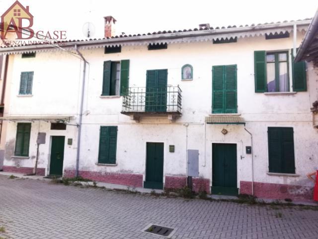 Villa Unifamiliare - Indipendente GAMBOLÒ vendita   via mazzini Acquaotta Basilia Maria