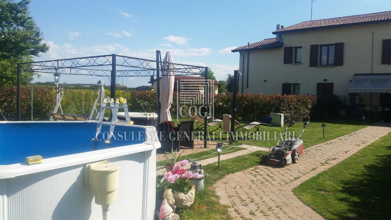  imola vendita quart:  compro-casa-srl