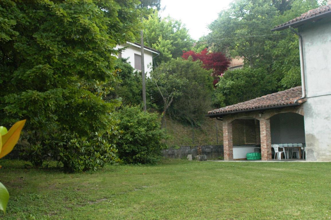 Villa Unifamiliare - Indipendente CASTELL