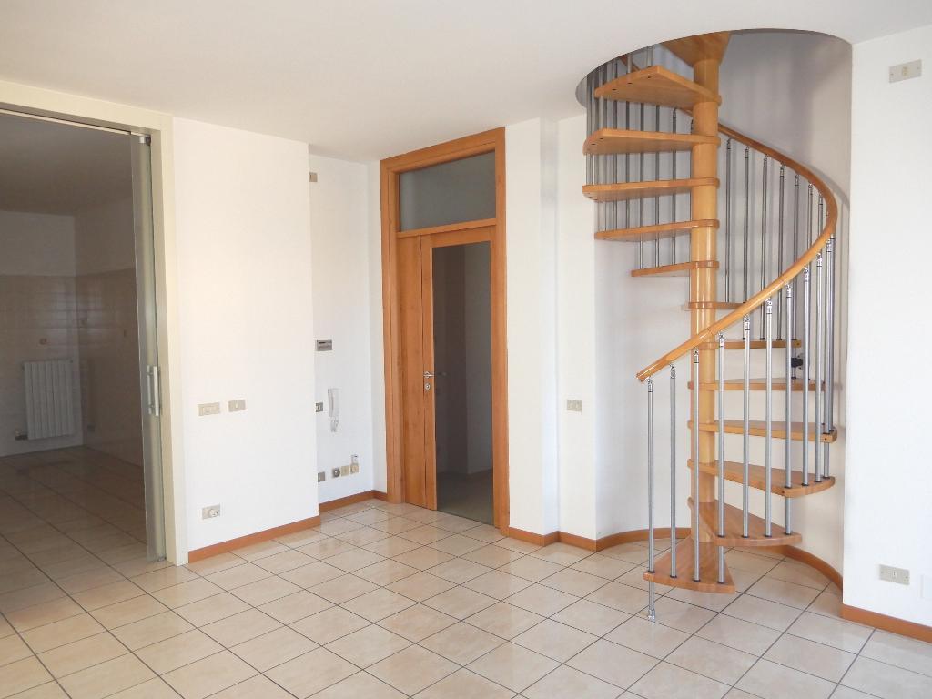 Villa Affiancata - Schiera IMOLA vendita   Viale Francesco D