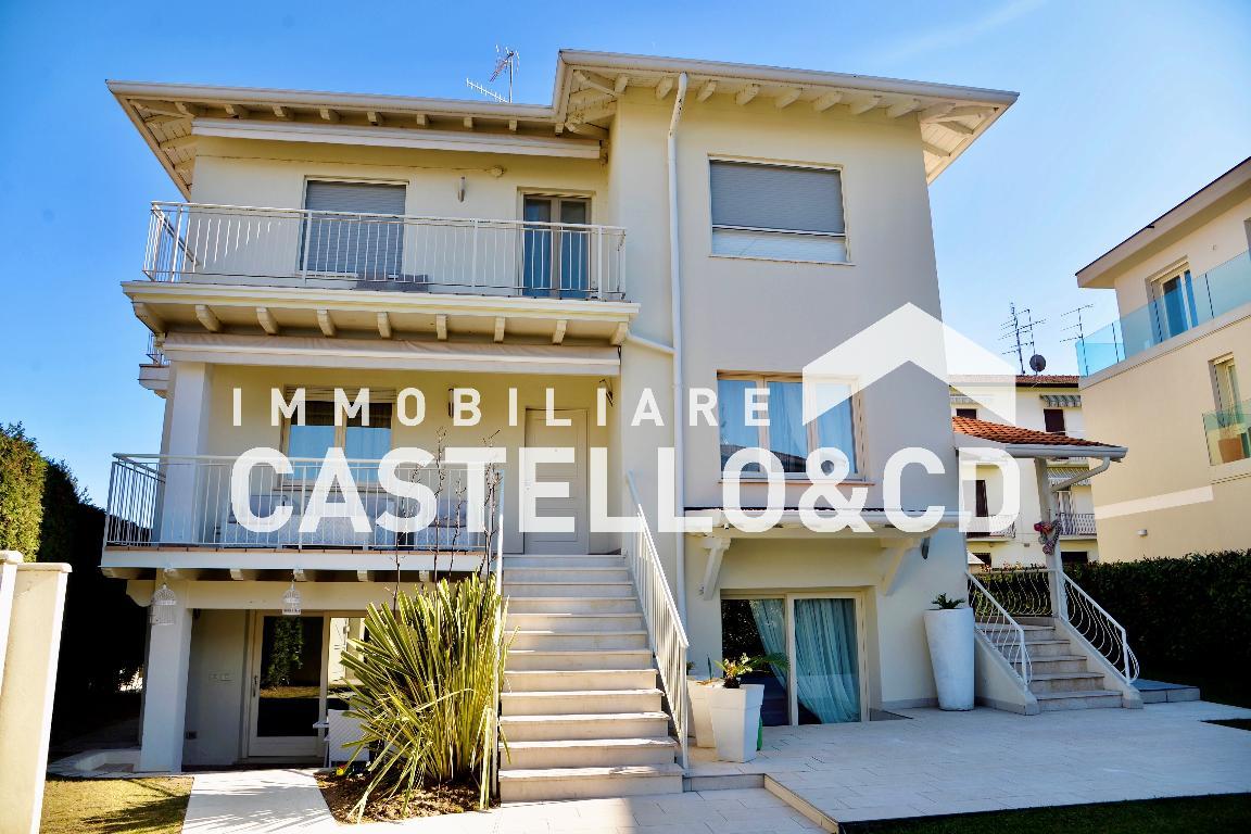 Villa DESENZANO DEL GARDA vendita   Via dante CASTELLO&CD Immobiliare di Rambaldini Loretta