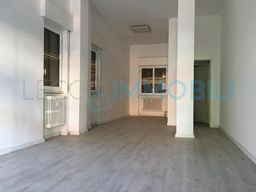 Negozio - Loc.Com. LECCO affitto   via como STUDIO LECCO TRE S.R.L.