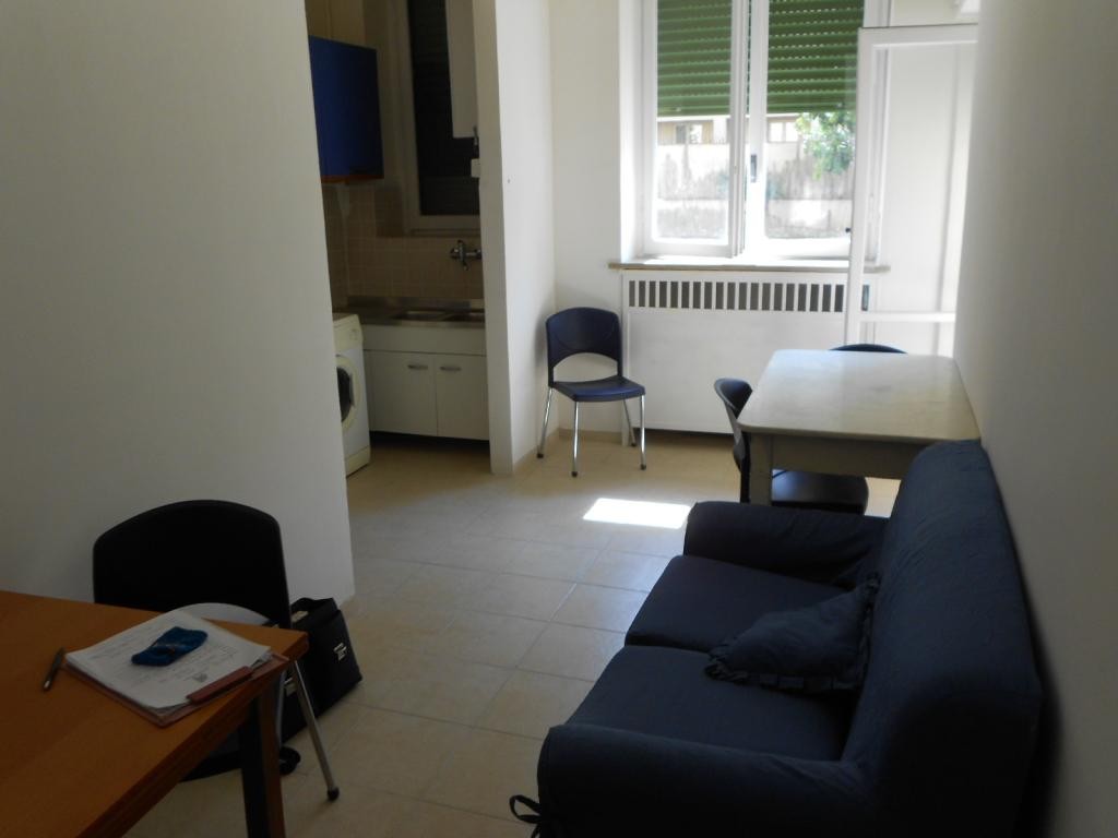 Appartamento 5 stanze a Firenze a 1000€ al mese