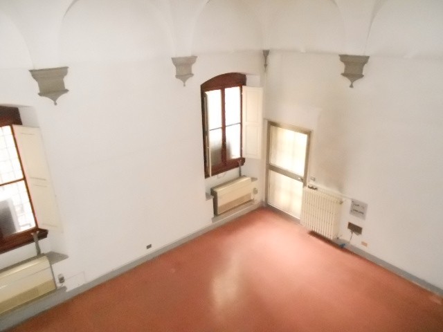 Ufficio a Firenze a 1300€ al mese